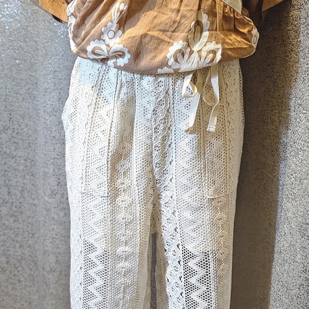 Elegant Cream Lace Pants